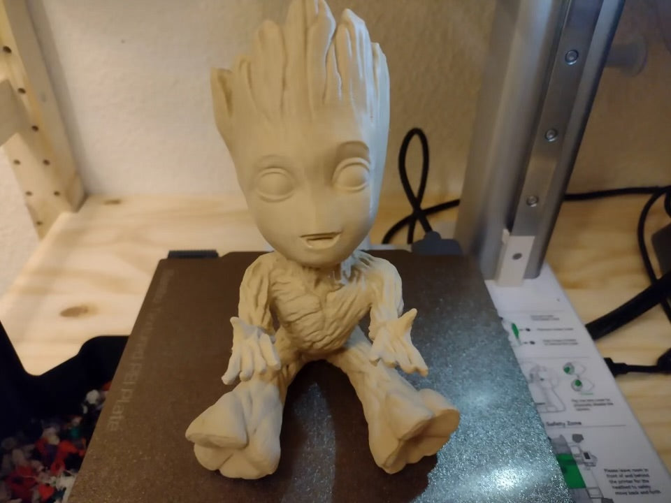 Groot Holder (small)