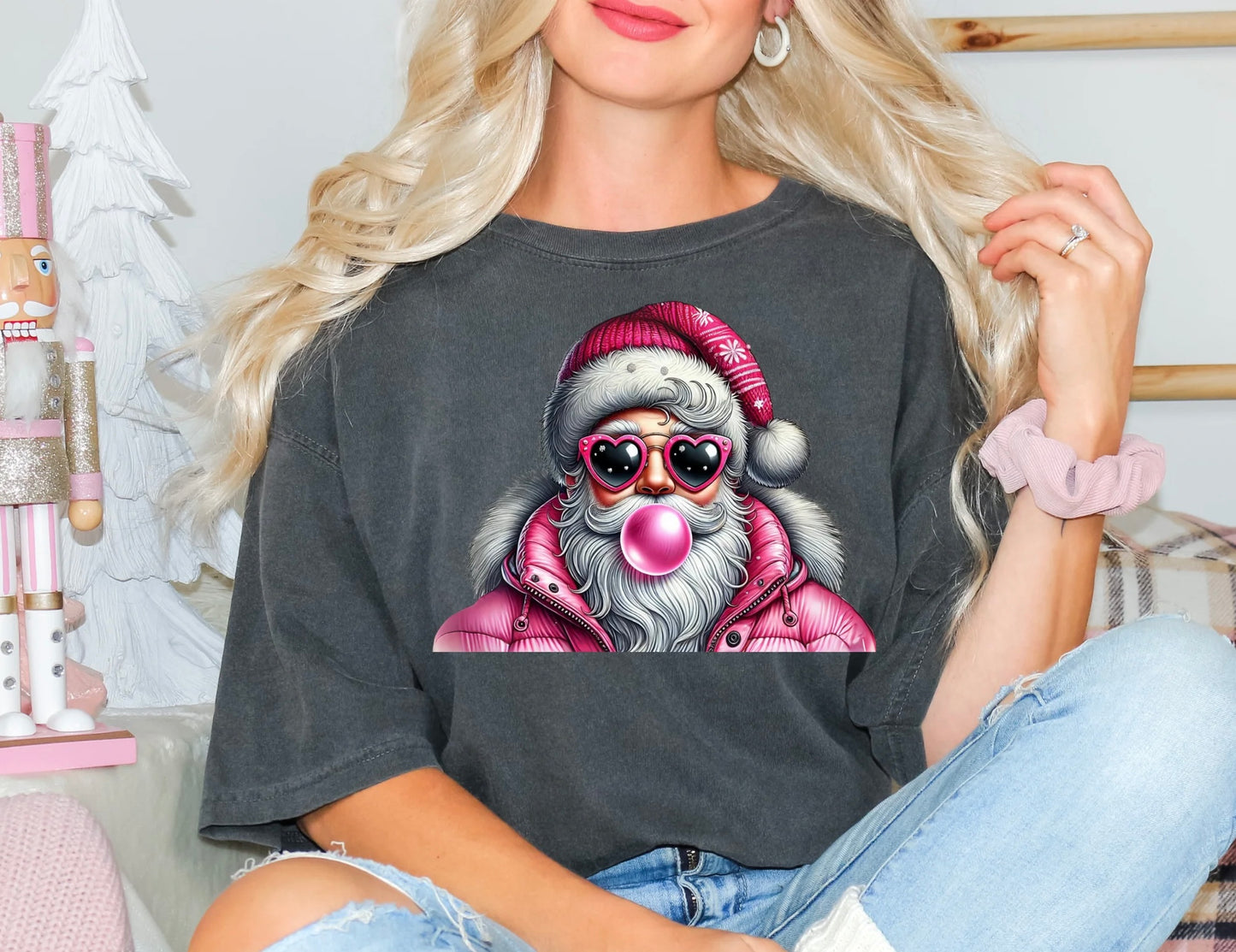 Bubblegum Cool Santa