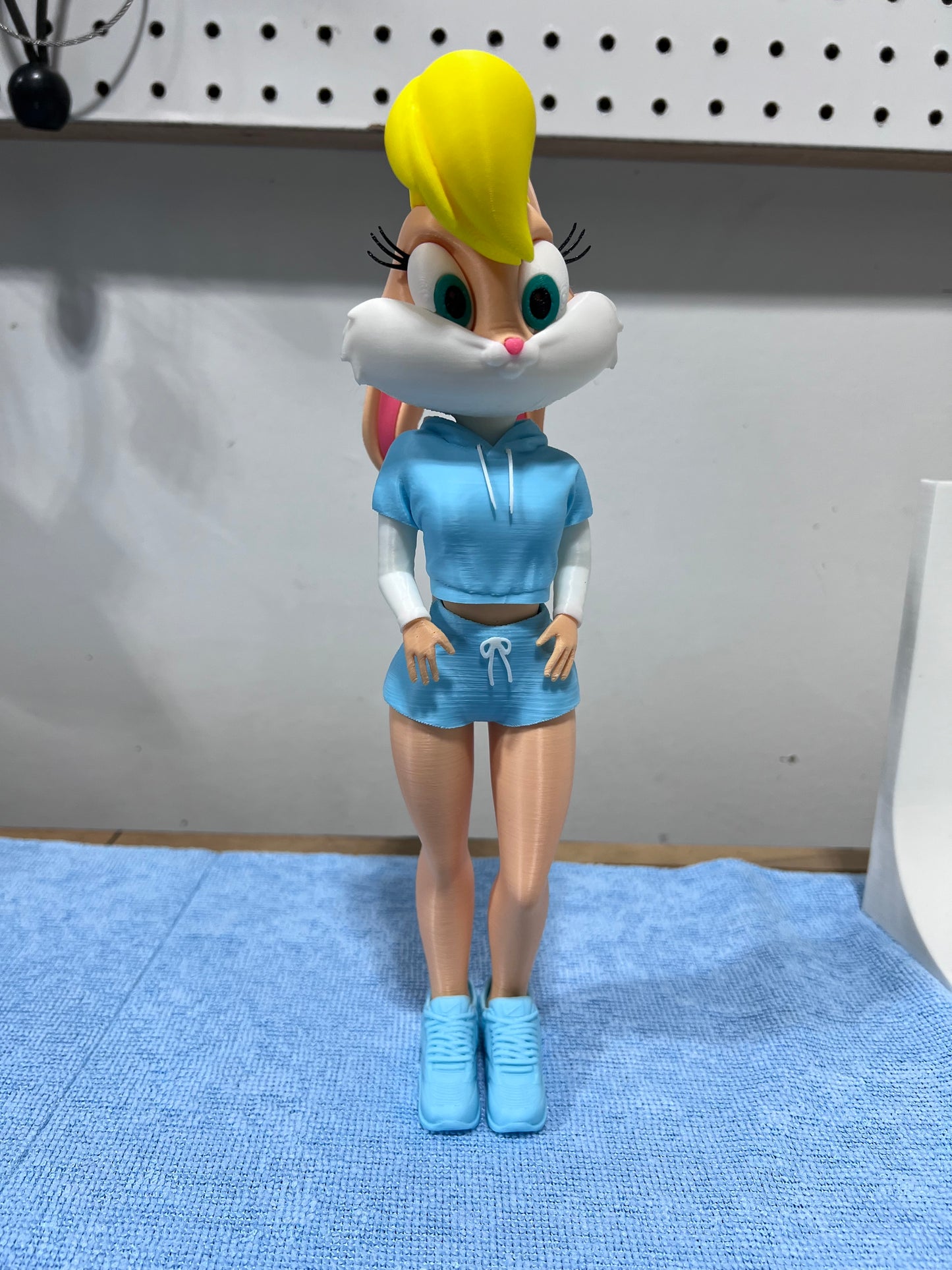 Lola Bunny Statue