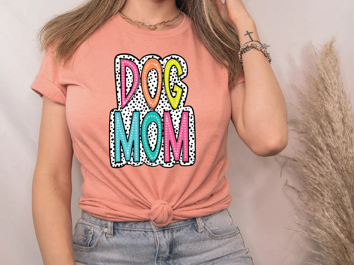 Cat/Dog Mom